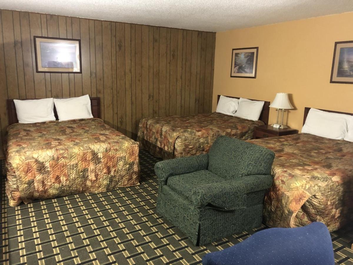 Big 12 Motel Broken Bow Εξωτερικό φωτογραφία
